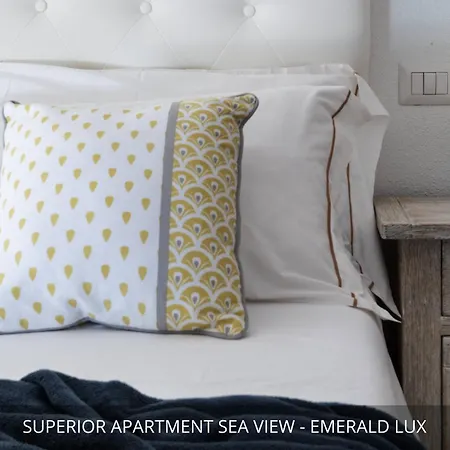 Homey Experience - Emerald Valley Sea View Porto Cervo