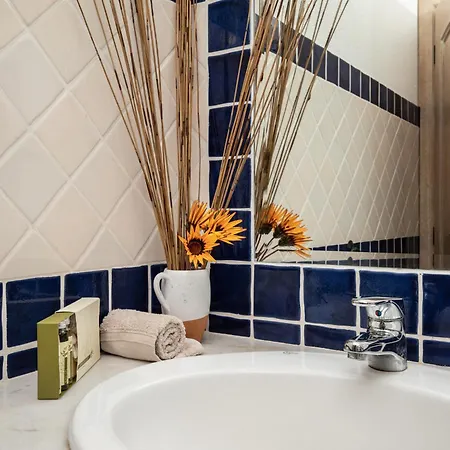 Lägenhet Homey Experience - Emerald Valley Sea View *